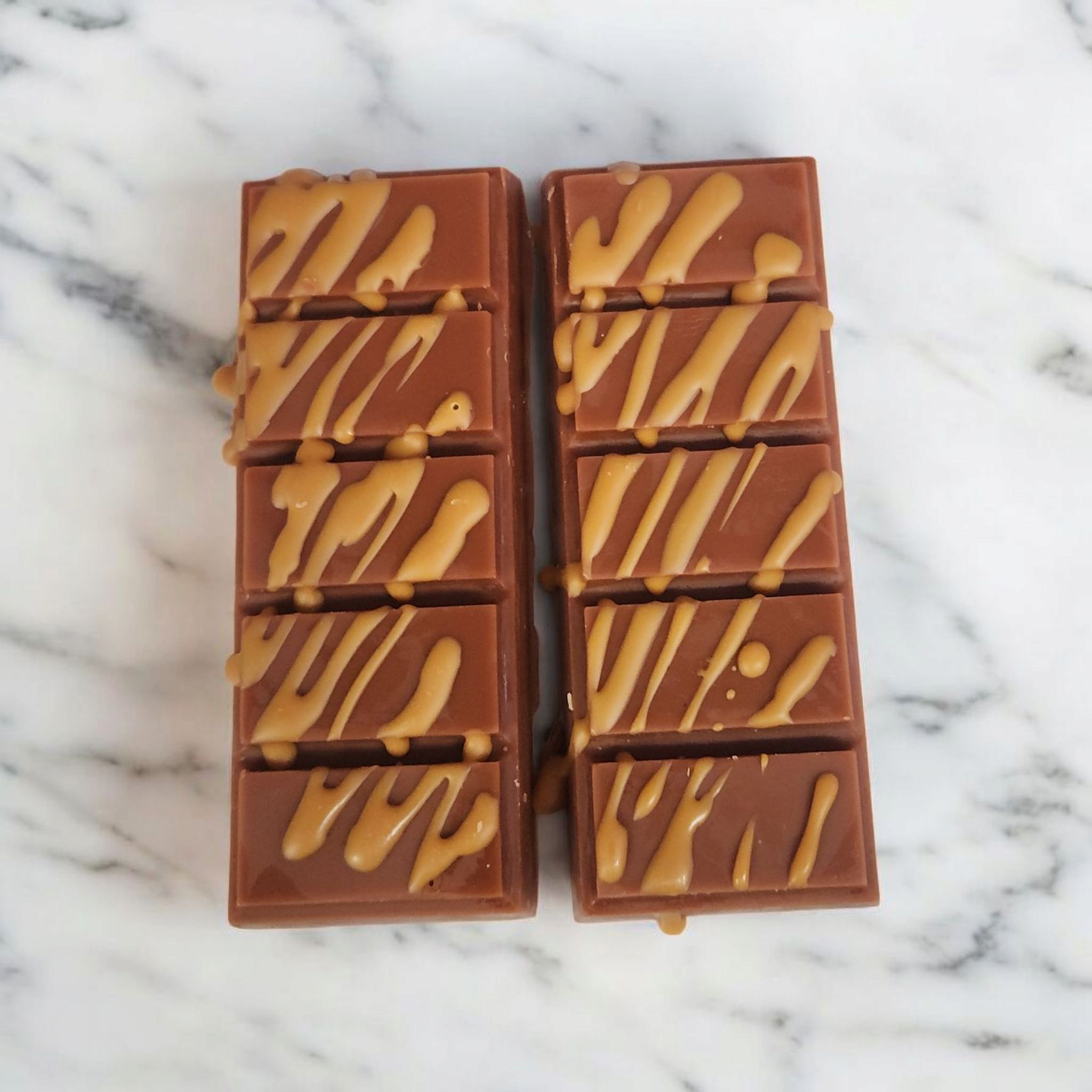 Chocolate Bar w/Salted Caramel Drizzle - 3.4oz
